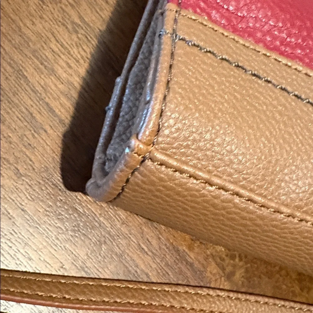 The SAK crossbody bag wristlet clutch. Pebbled Leather red/brown brass HW NWOT